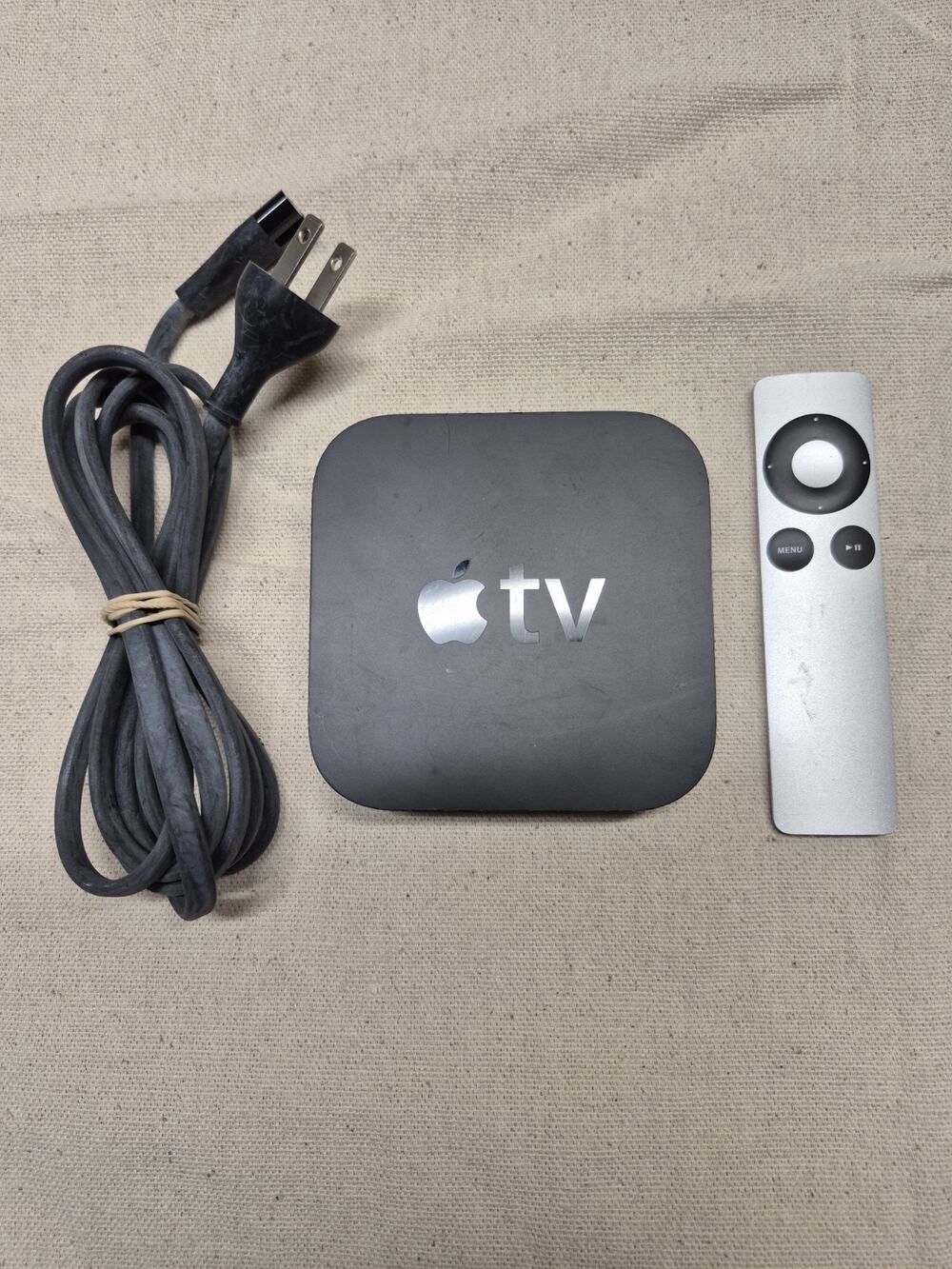 Apple A1469 HD Digital Media Streamer - Black (3rd Generation)